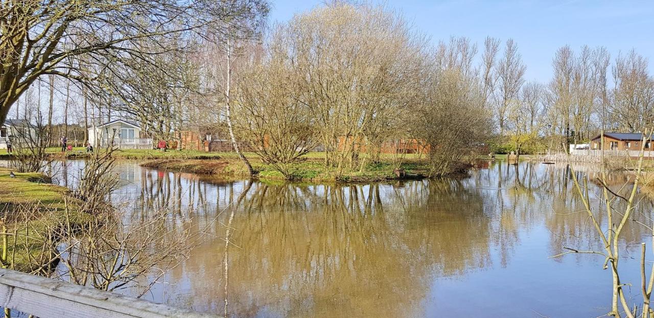 White Rose Caravan At Goosewood Holiday Park York Sutton on the Forest Eksteriør bilde